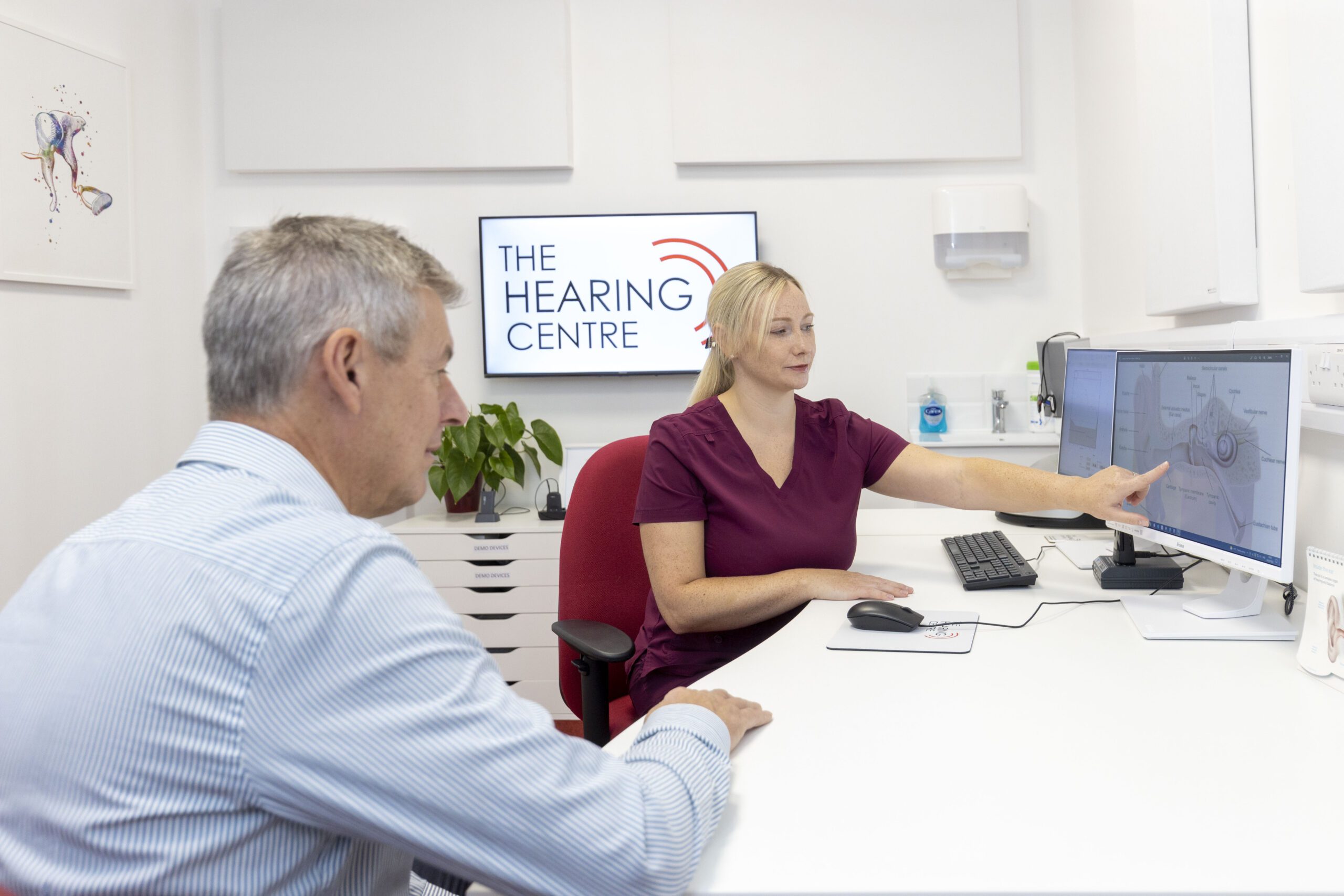 HearingCentre-50 Microsuction treatment