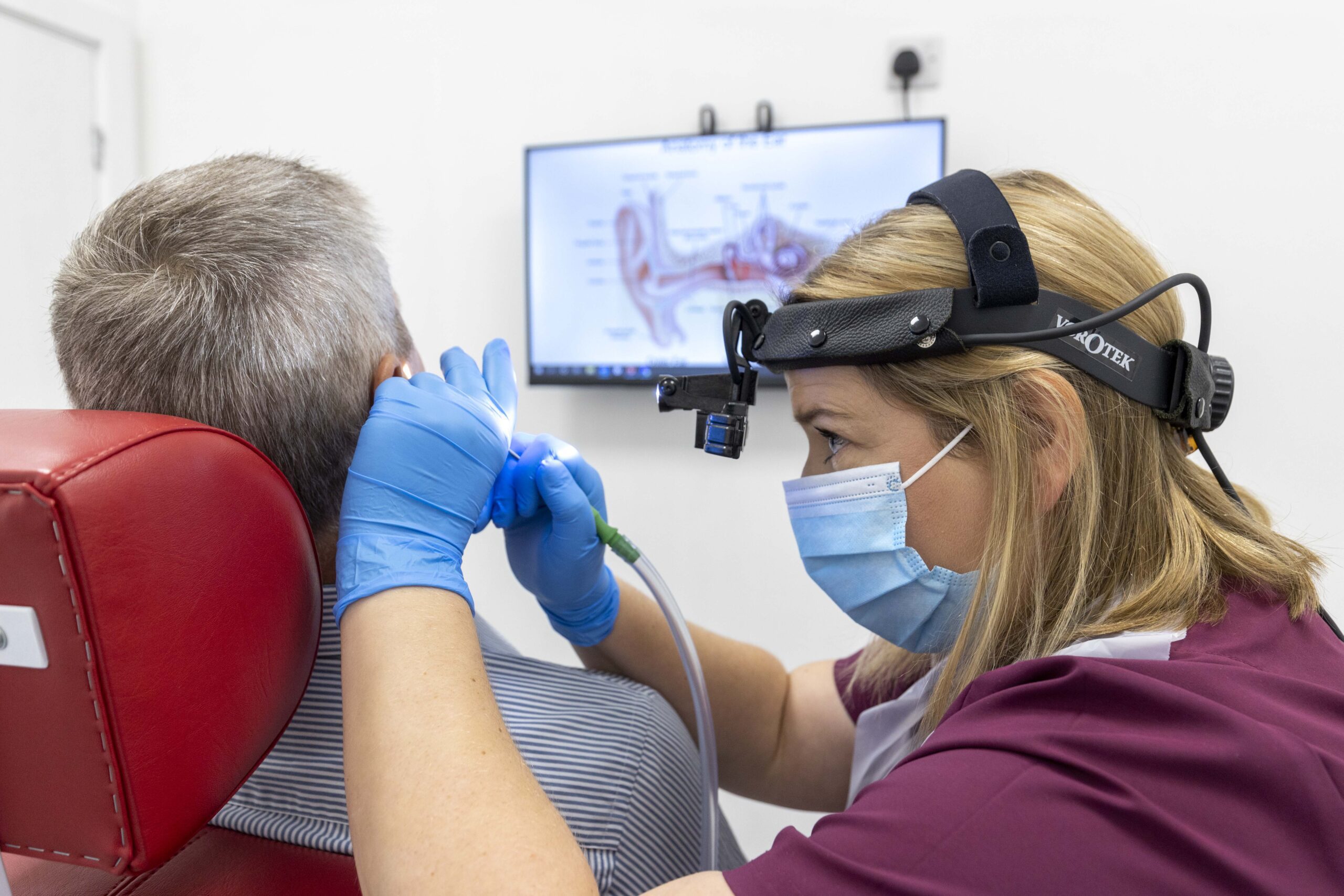 Microsuction treatment